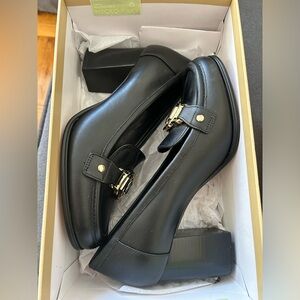 Michael Kors, size 8., Black , Brand New